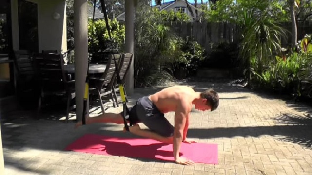 TRX-Suspended Mountain Climbers