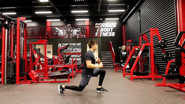 Alternating Jump Lunge