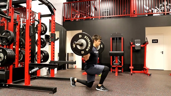 Barbell Forward Lunge